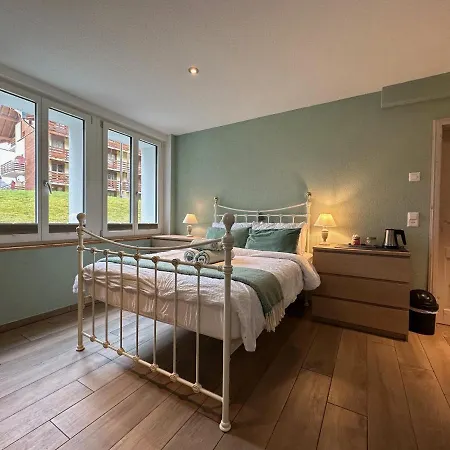 Le Manoir 1 Apartment